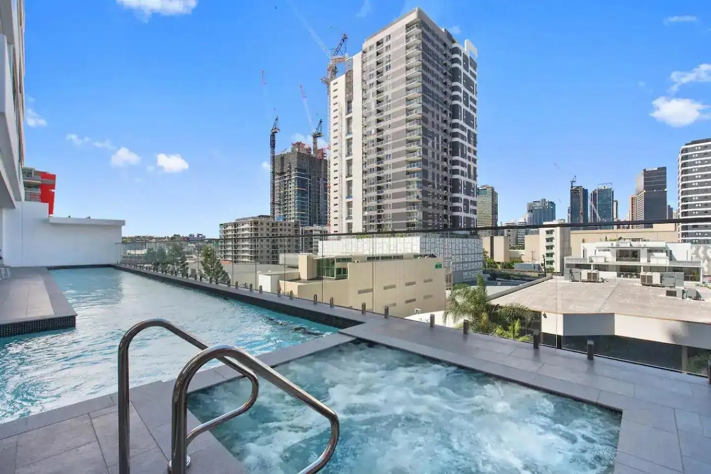 Apartment Stunning Mountain Views & Brisbane'S Best Location Australia